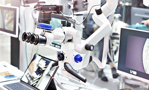 Laborarbeitsplatz Mikroskop